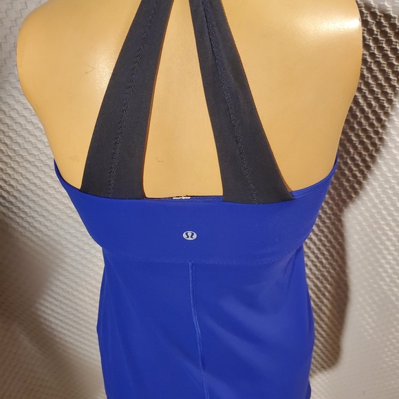 Lululemon Scoop Me Up Tank
Pigment Blue - Picture 2 of 4